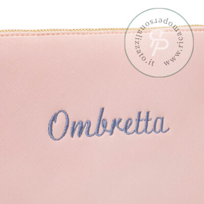 Pochette donna personalizzata con nome frontale ricamato in colore a contrasto