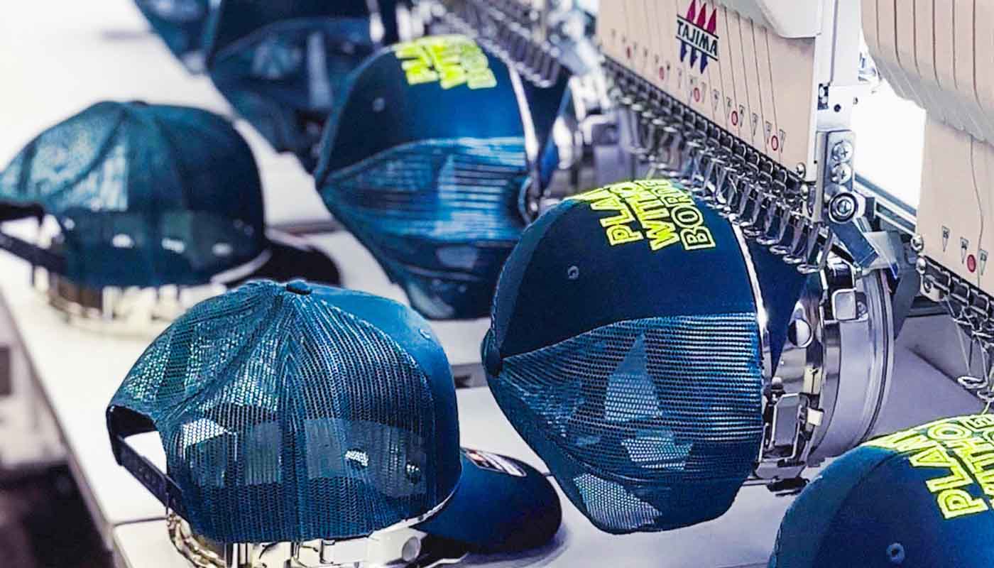 Cappellini personalizzati ricamo del fronte